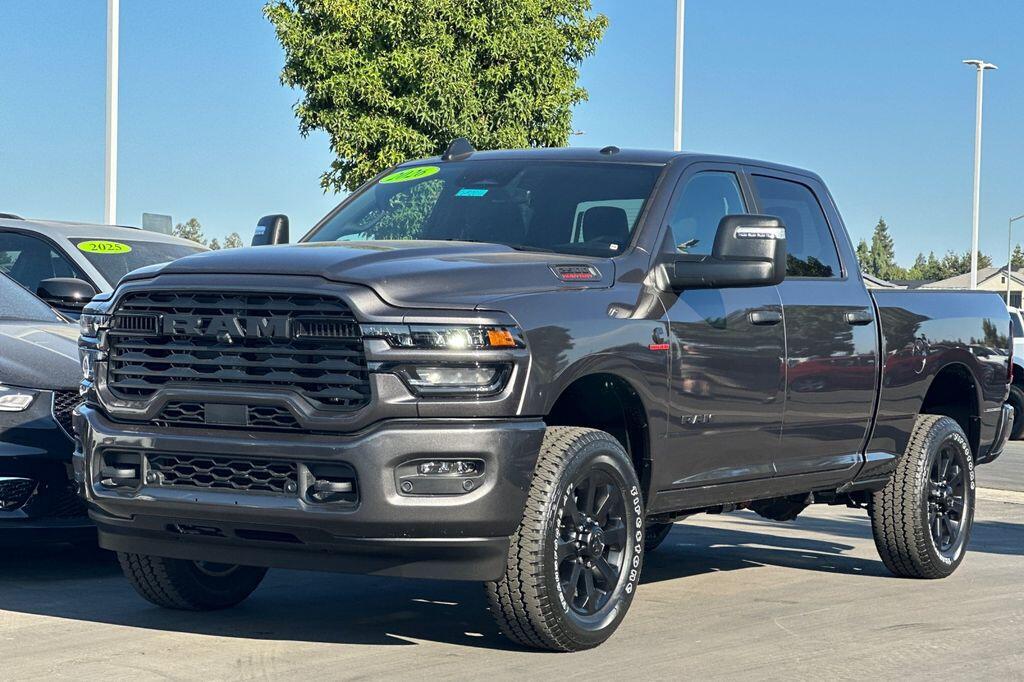 2026 RAM 2500 Big Horn - Photo 8
