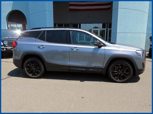 Used 2020 GMC Terrain SLE with VIN 3GKALTEV7LL328335 for sale in New Britain, CT