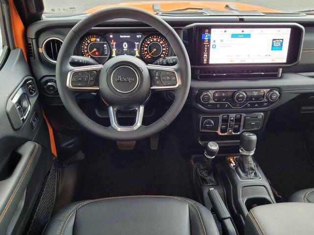 2025 Jeep Wrangler 4-Door Sahara - Photo 6