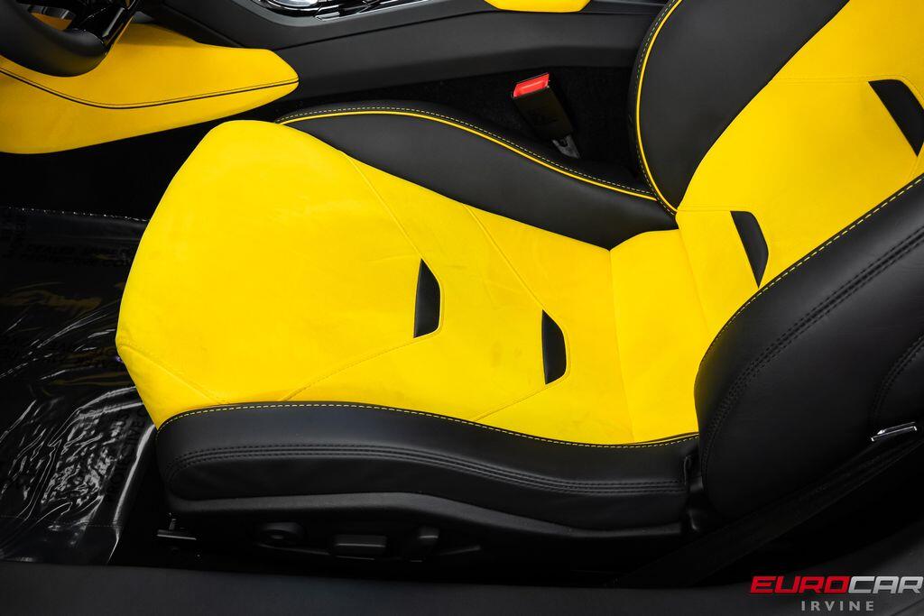 2022 Lamborghini Huracan EVO AWD *FULL ELECTRIC SEATS * FULL MATTE PPF*Image 40