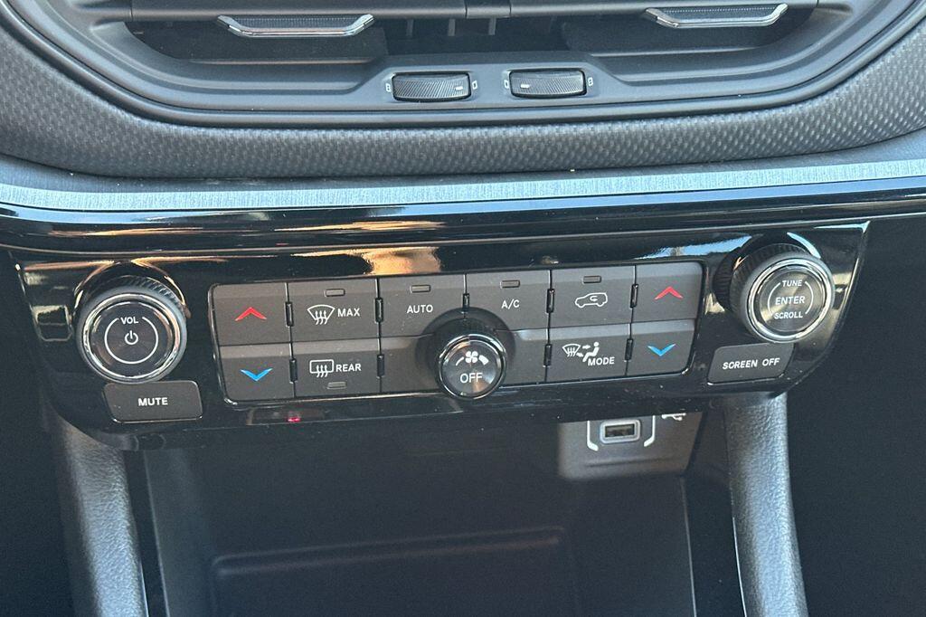 2026 Jeep Compass Trailhawk - Photo 20