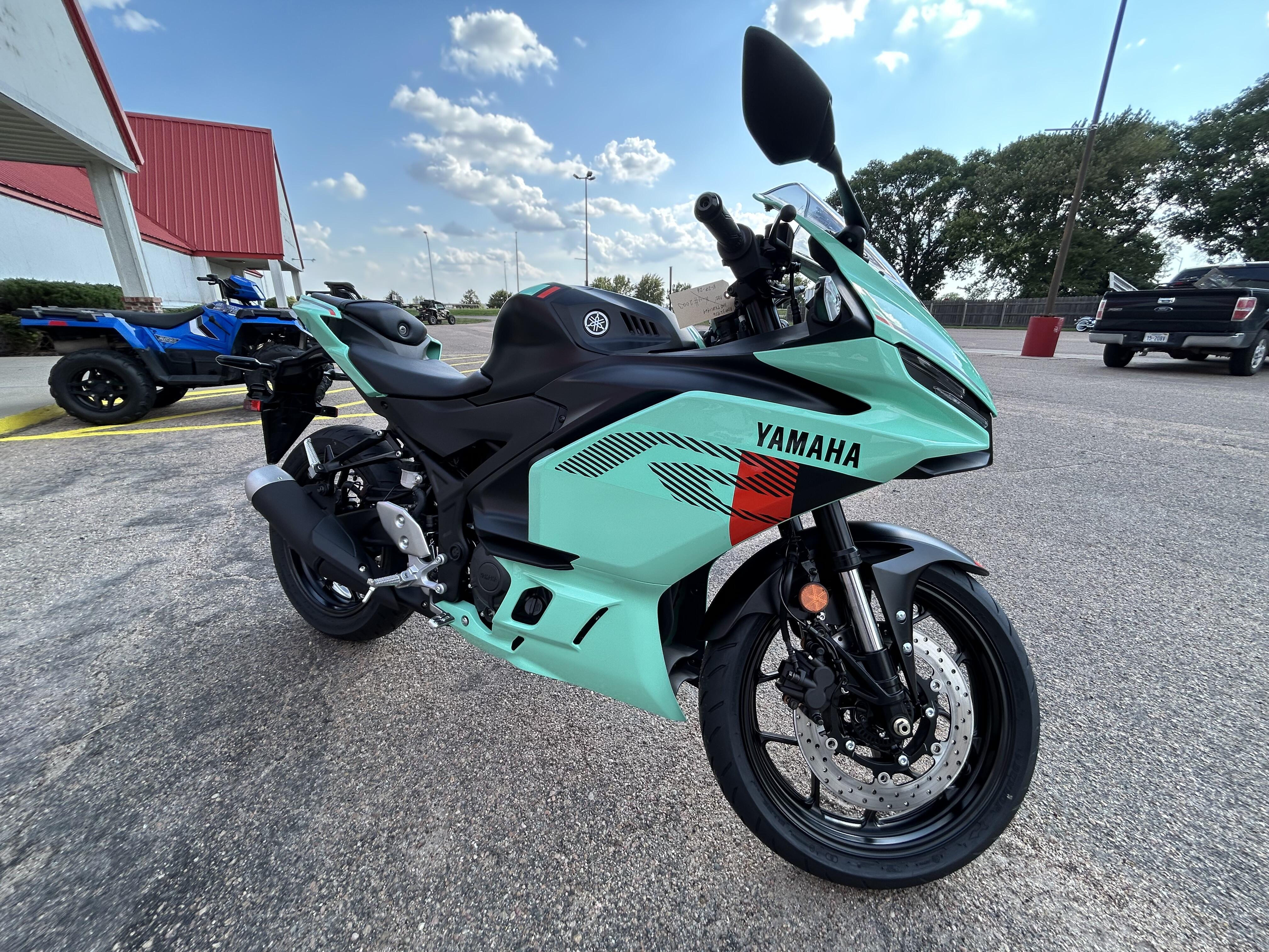 2026 Yamaha YZF-R3 ABS