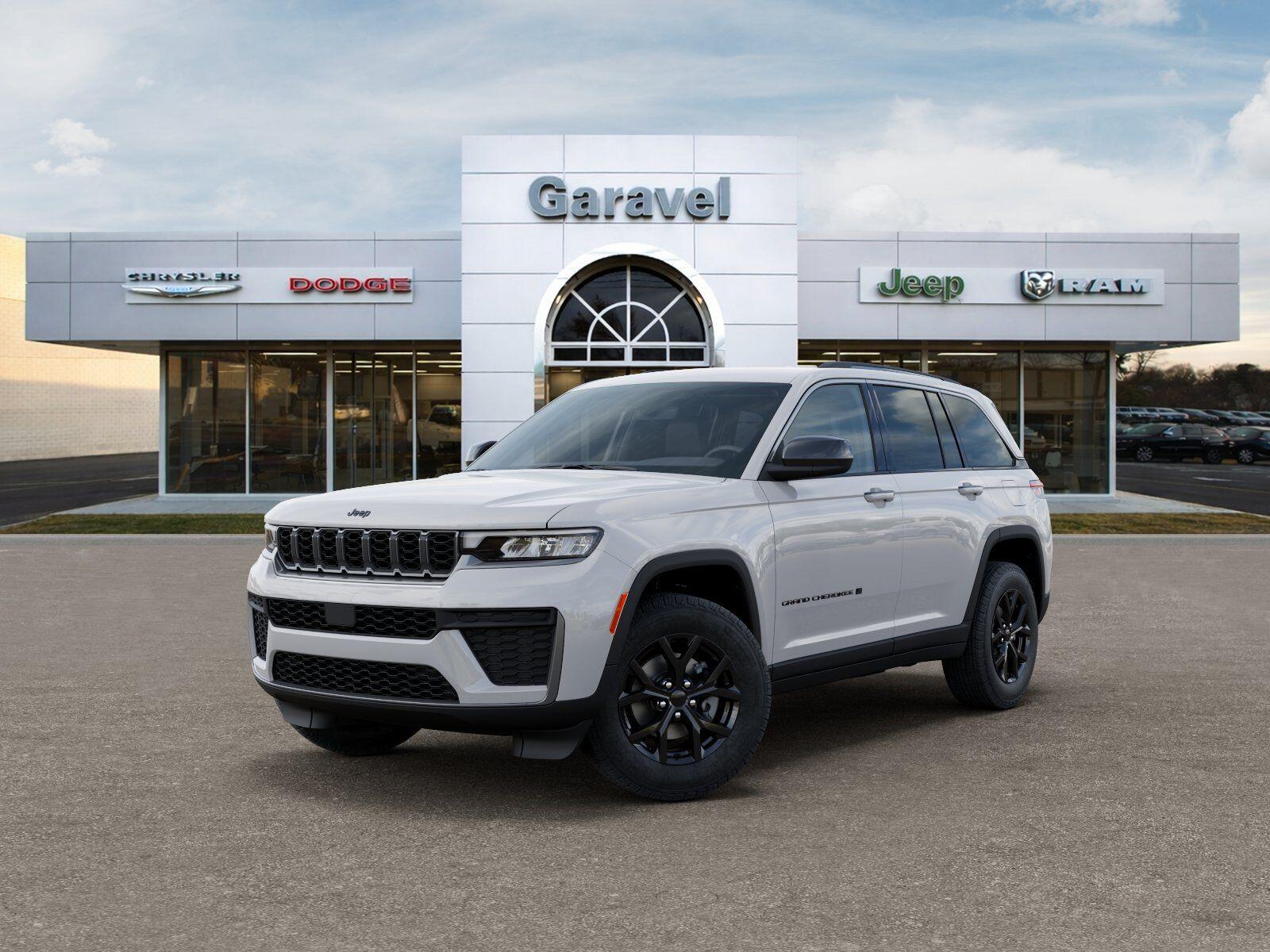 2026 Jeep Grand Cherokee Grand Cherokee Laredo Altitude 4x4