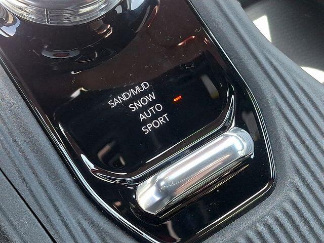 2026 Jeep Cherokee Laredo - Photo 15
