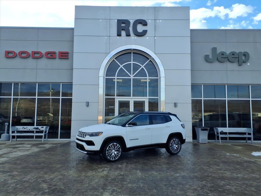 2022 Jeep Compass Limited's photo