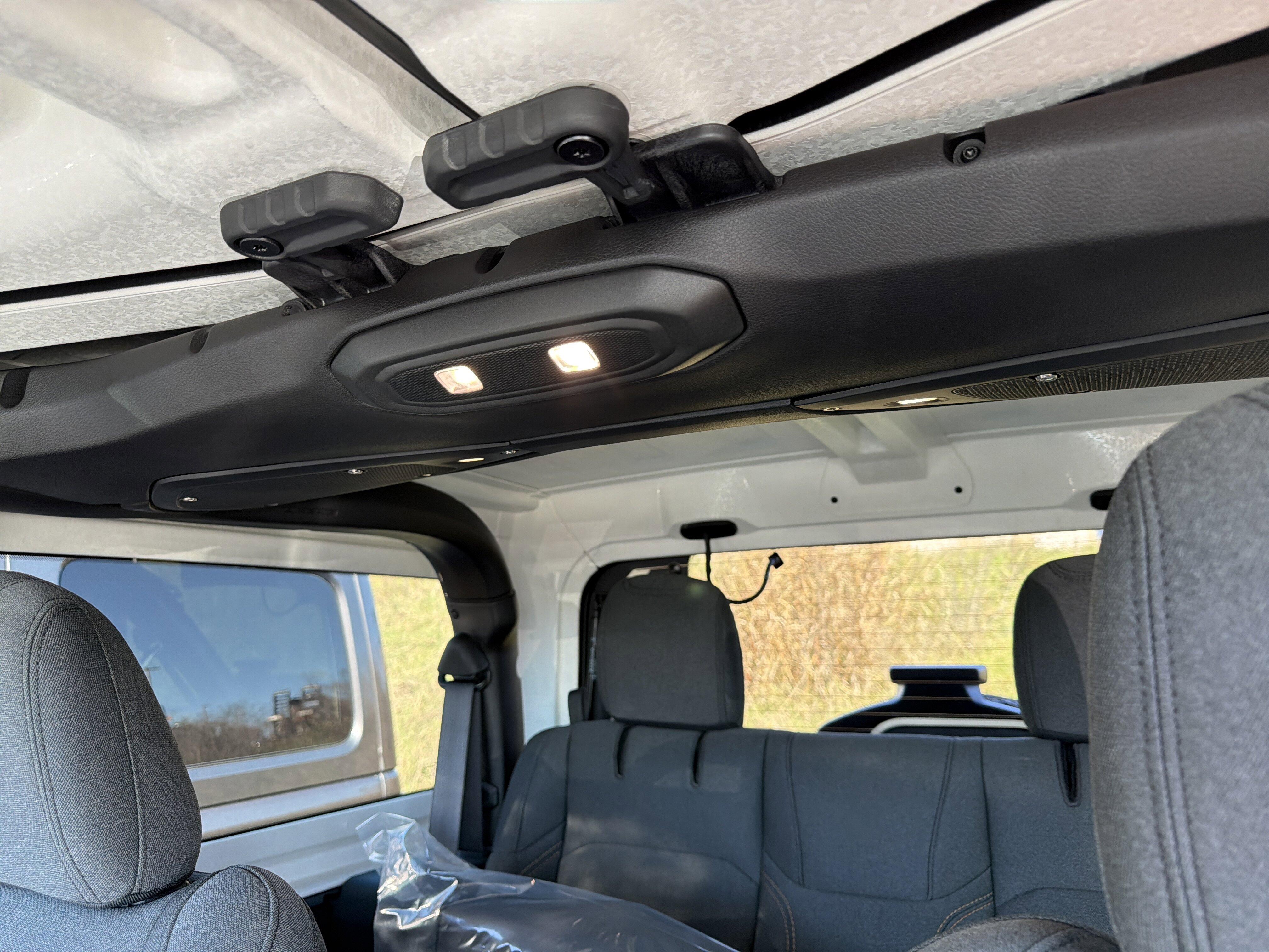 2026 Jeep Wrangler 2-Door Willys - Photo 24