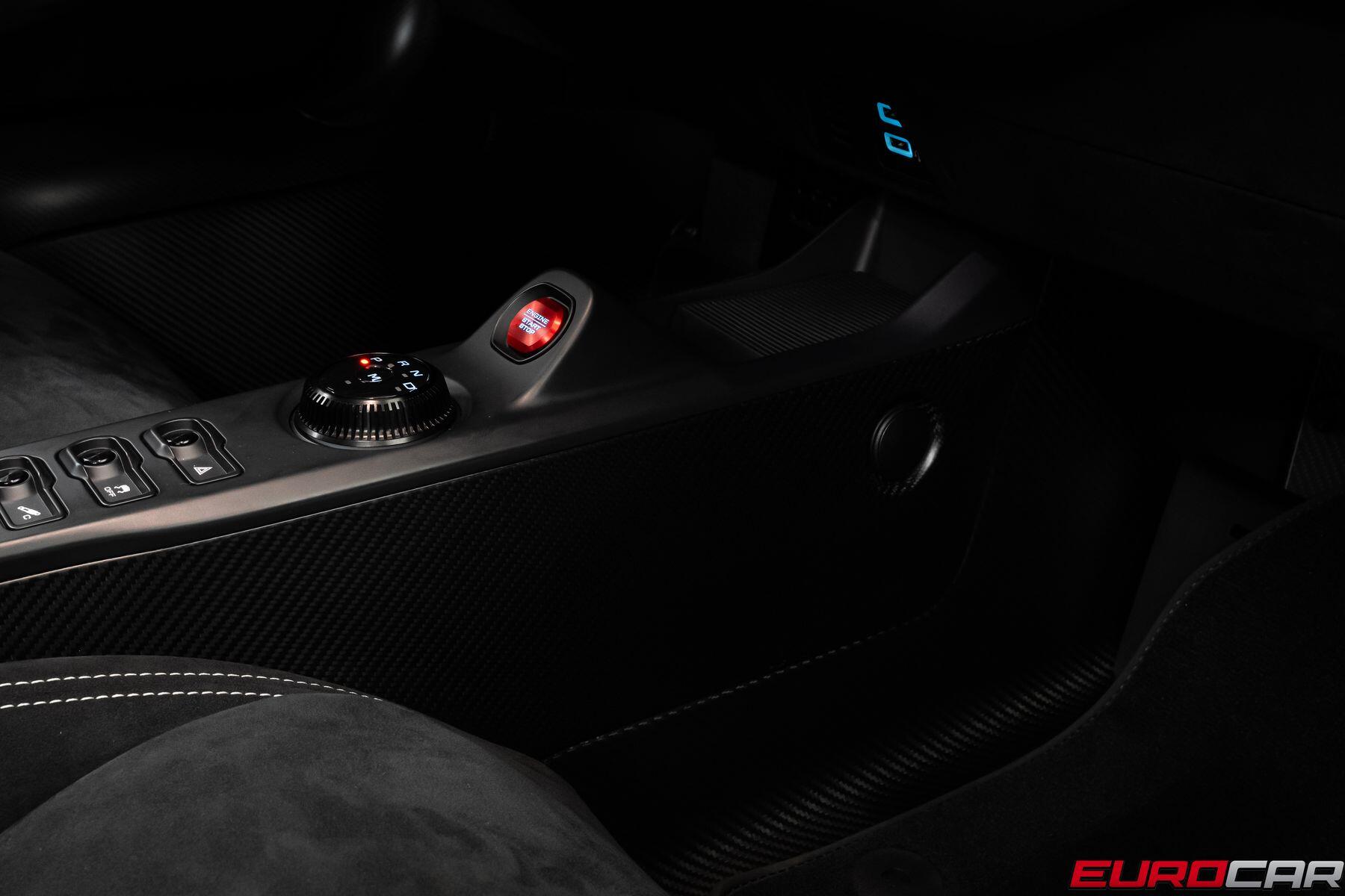 2020 Ford GT *ONLY 213 MILES * CARBON EXTERIOR PACK*Image 52