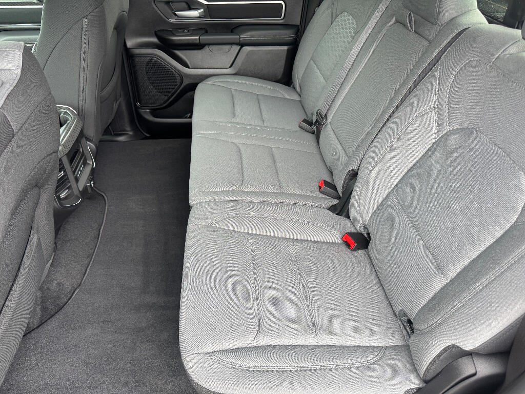 2026 RAM 1500 Big Horn/Lone Star - Photo 14