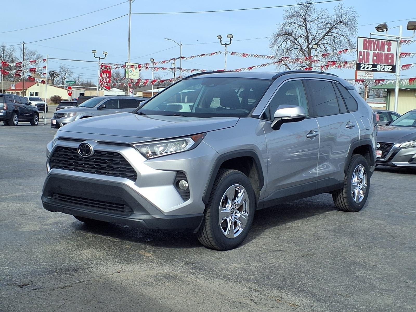 2021 Toyota RAV4 XLE
