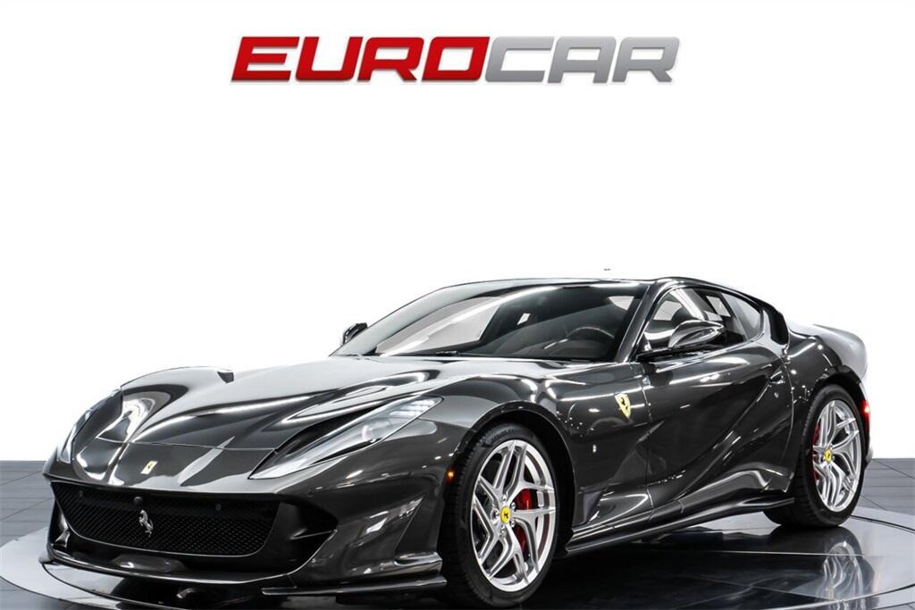 Used 2019 Ferrari 812 Superfast *HISTORICAL PAINT * IMMACULATE CONDITION*Image 1