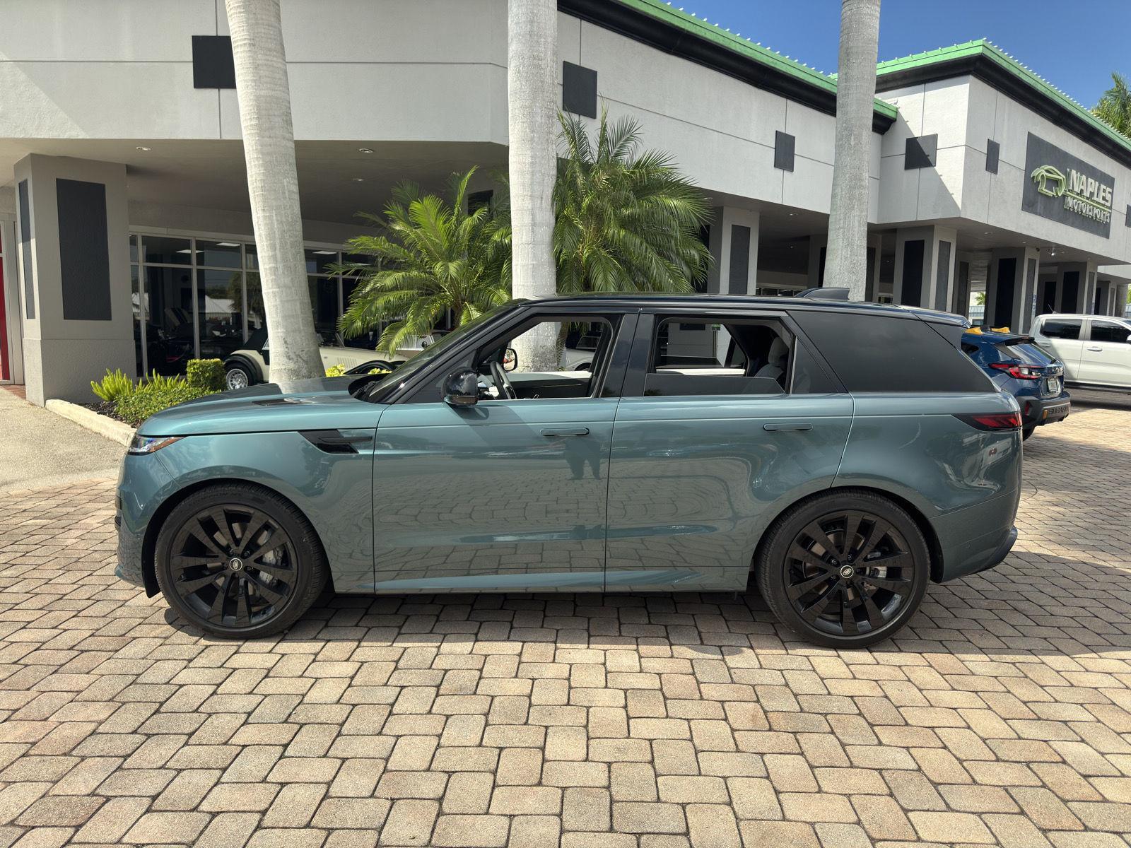 Used 2025 Land Rover Range Rover Sport Dynamic SE
