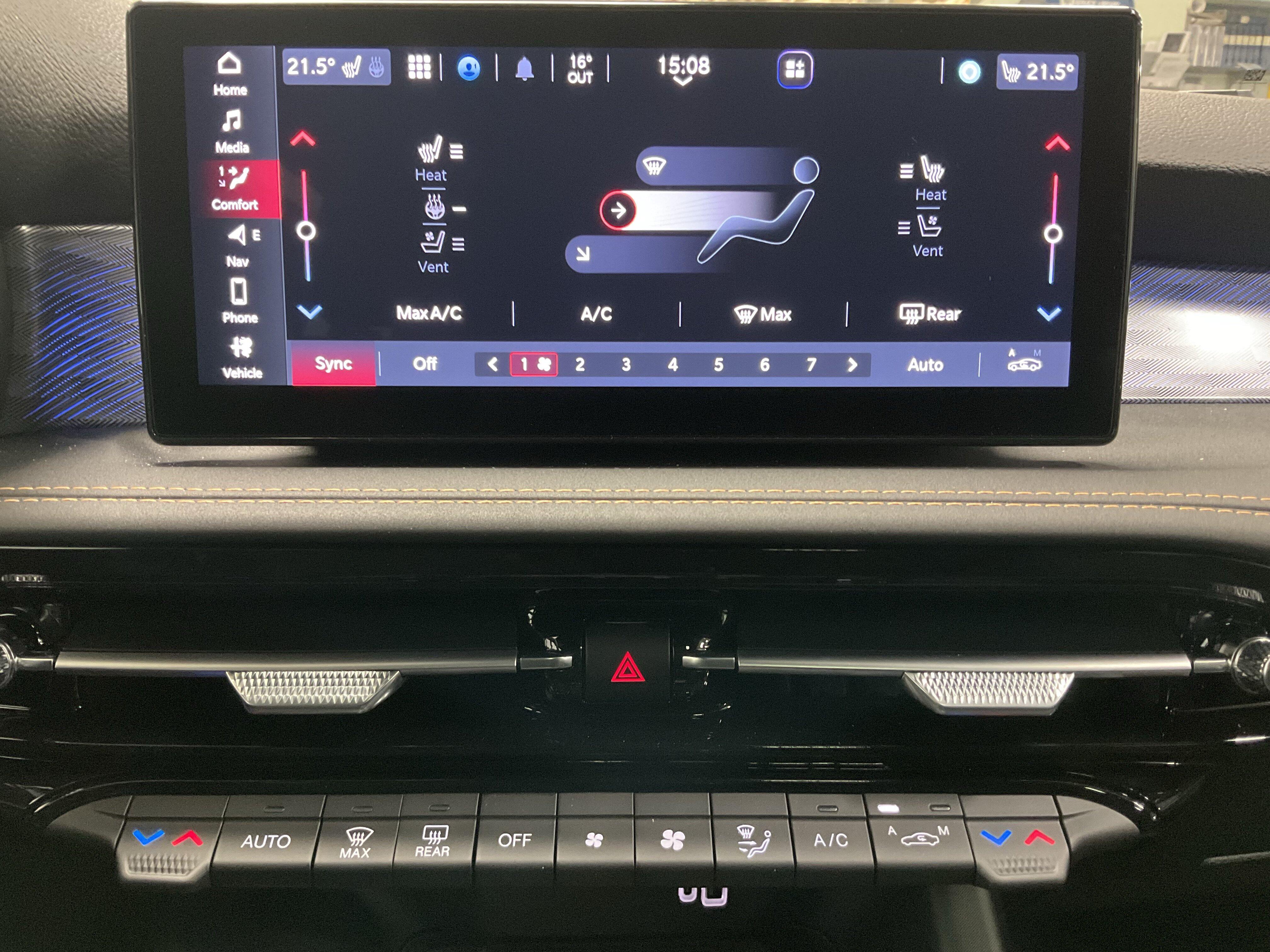 2026 Alfa Romeo Tonale Sprint - Photo 13