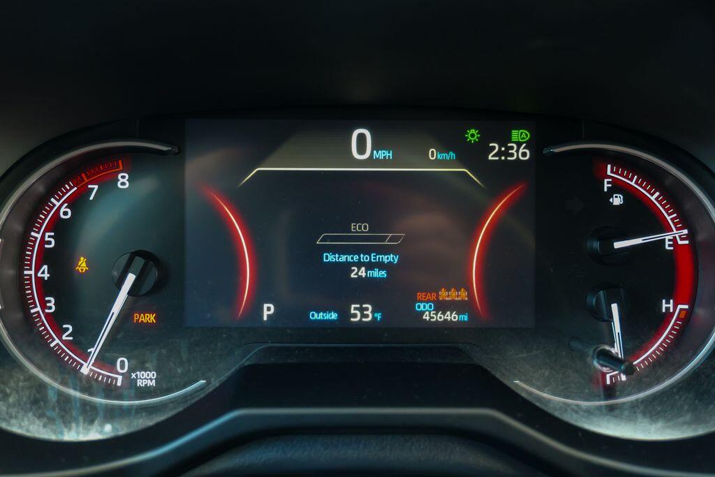 2024 Toyota RAV4 LE - Photo 45