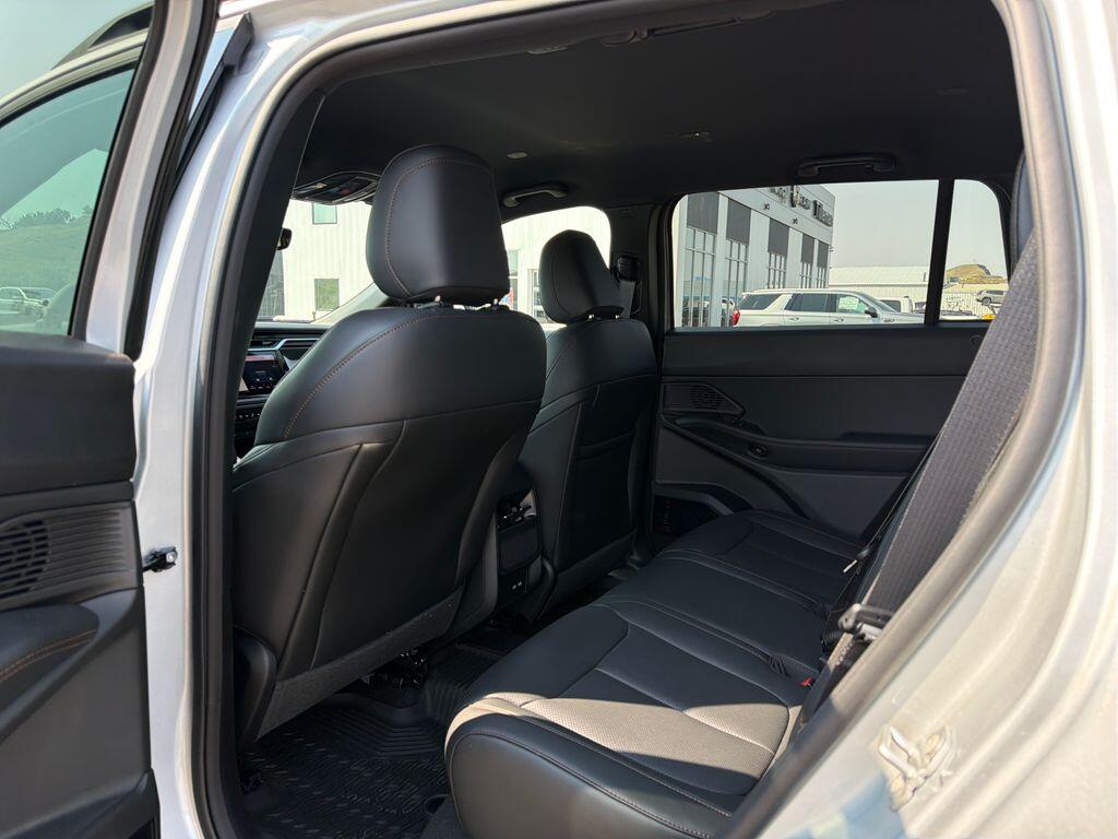 2026 Jeep Cherokee Limited - Photo 18