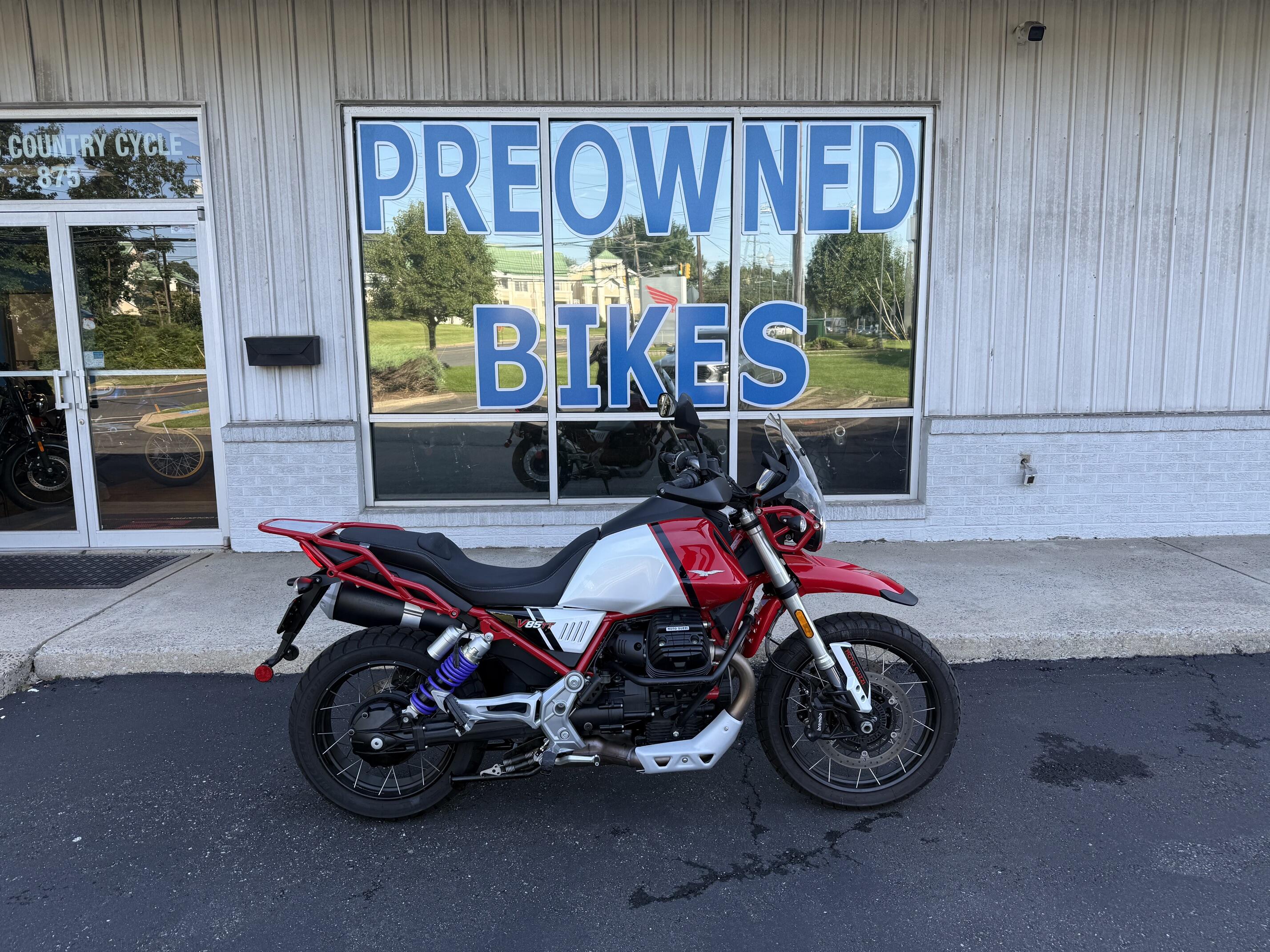 2021 Moto Guzzi Guzzi V85 TT