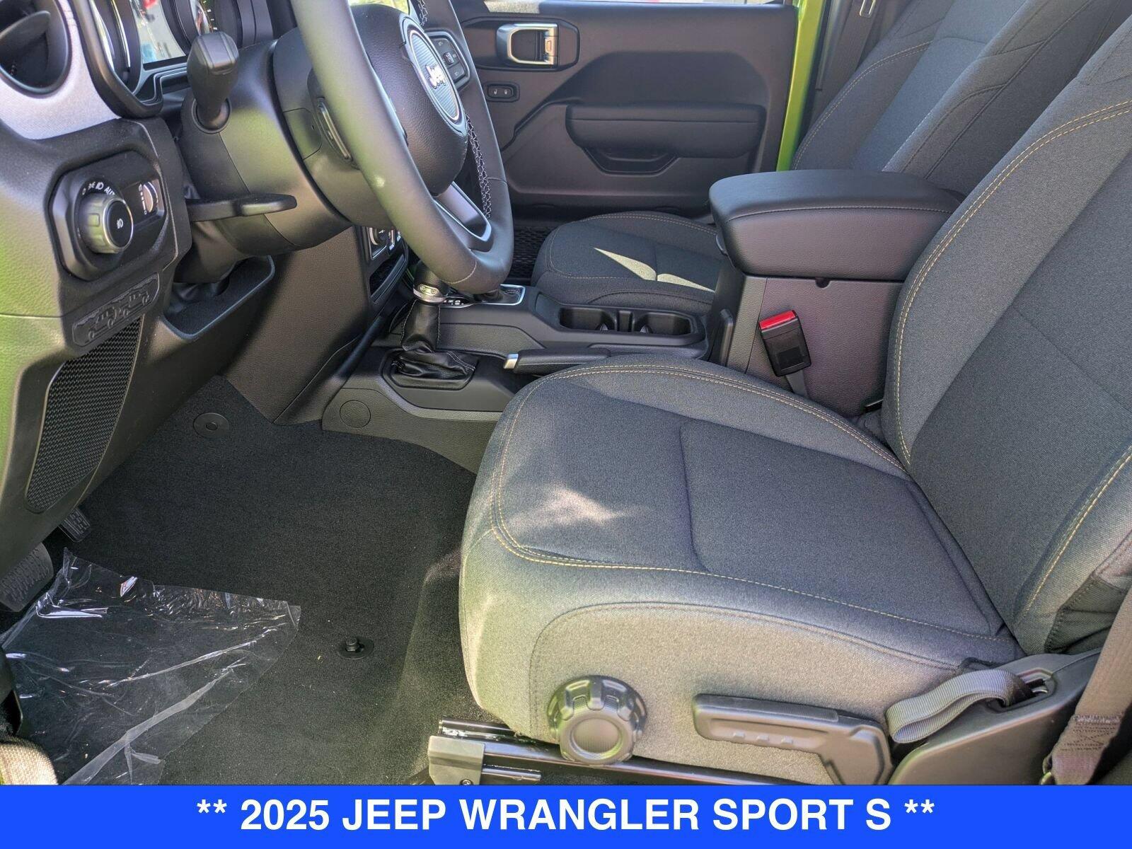 2025 Jeep Wrangler 2-Door Sport S - Photo 31