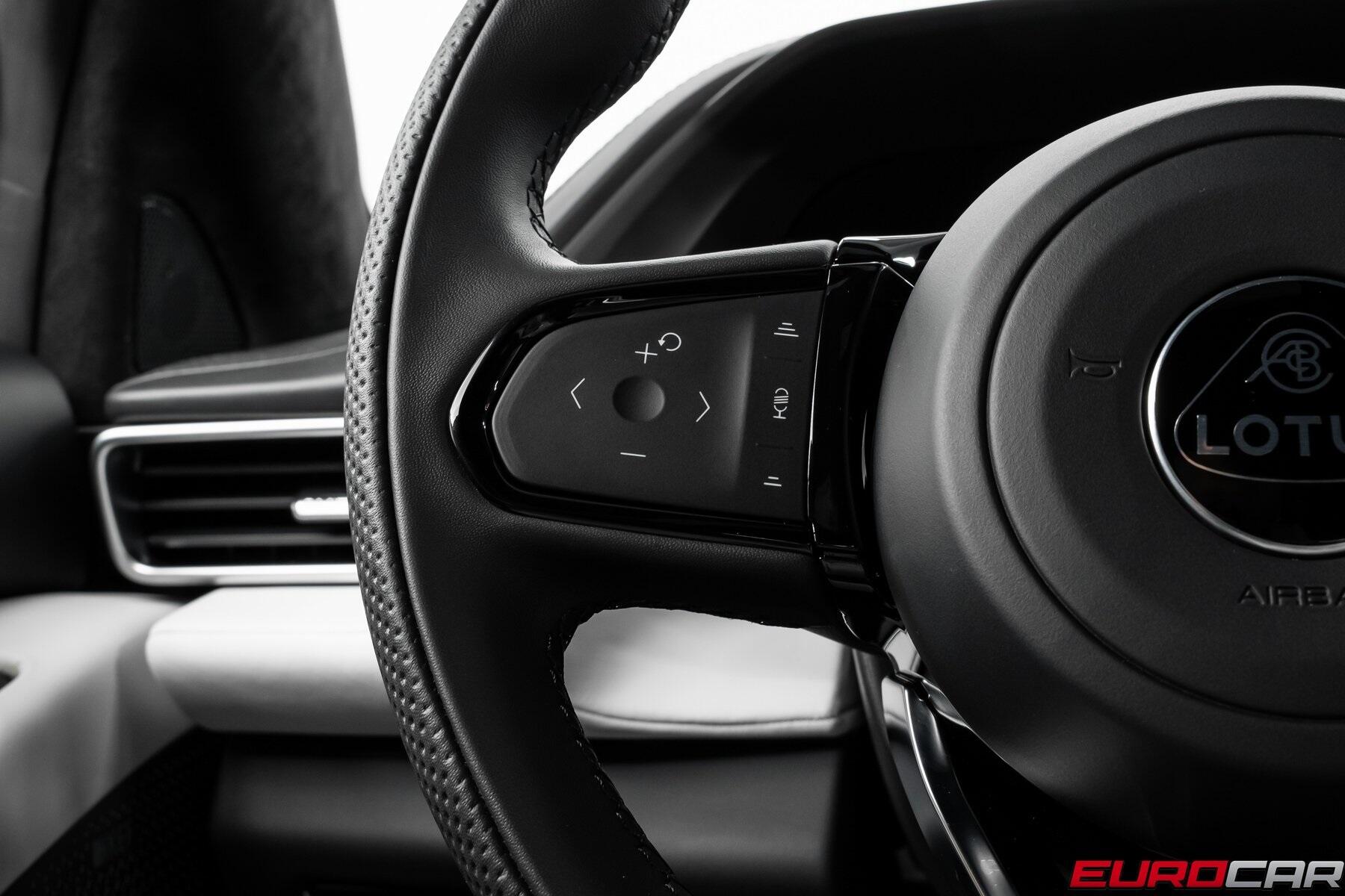 2025 Lotus Emira *6-SPEED MANUAL * NEW CAR*Image 30