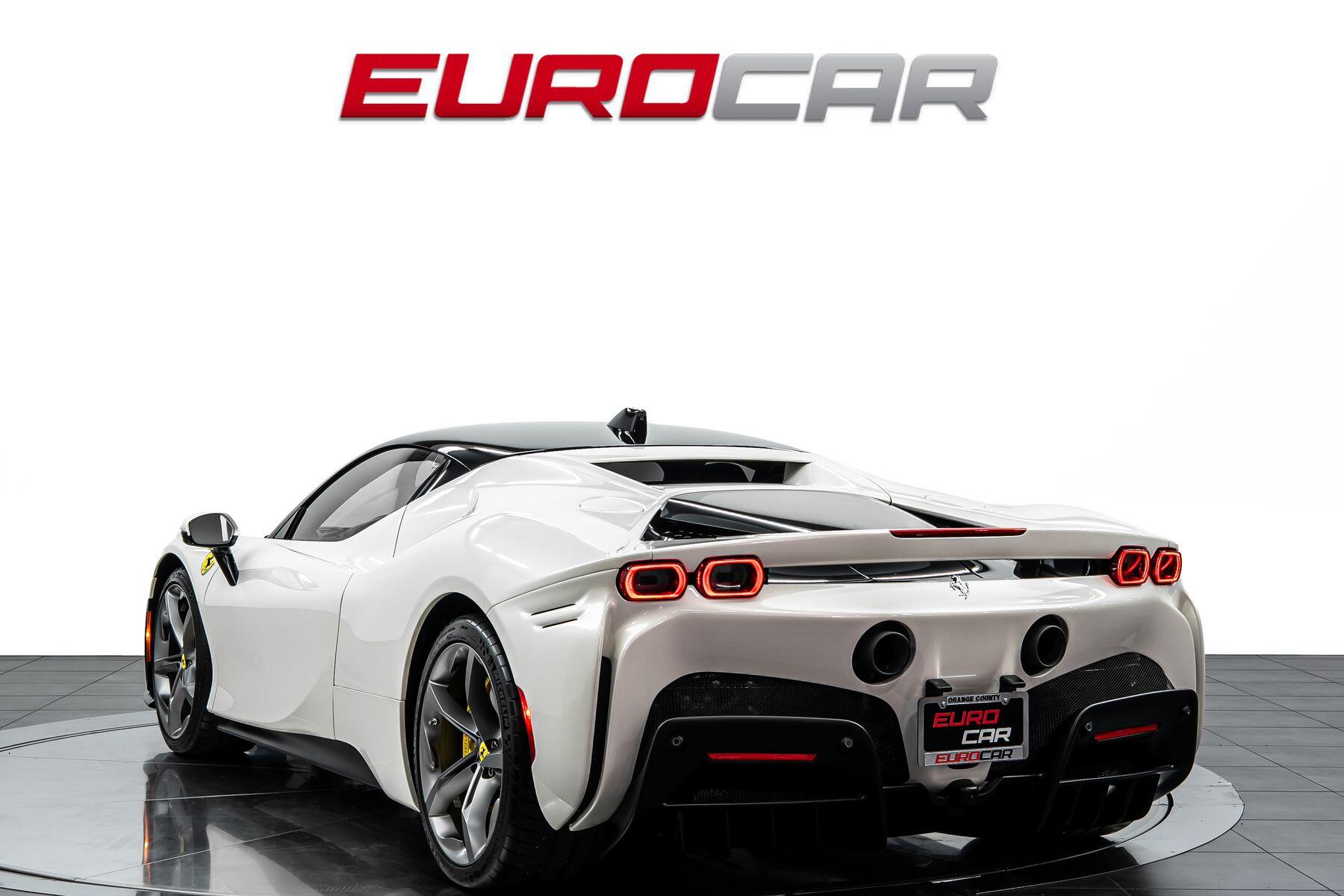 2023 Ferrari SF90 Stradale *CARBON STEERING WHEEL * FRONT LIFT*Image 3
