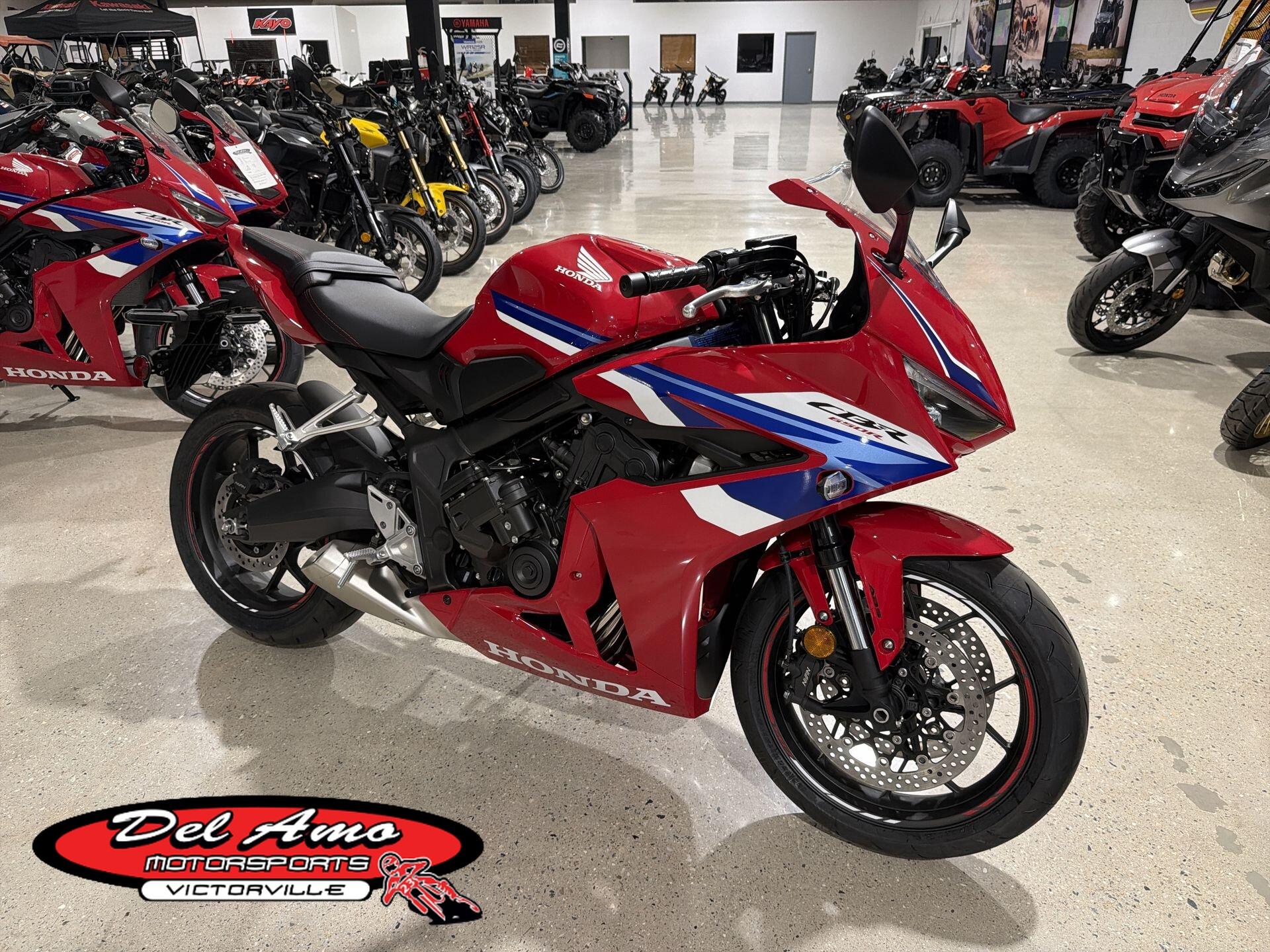2026 Honda CBR650R E-CLUTCH
