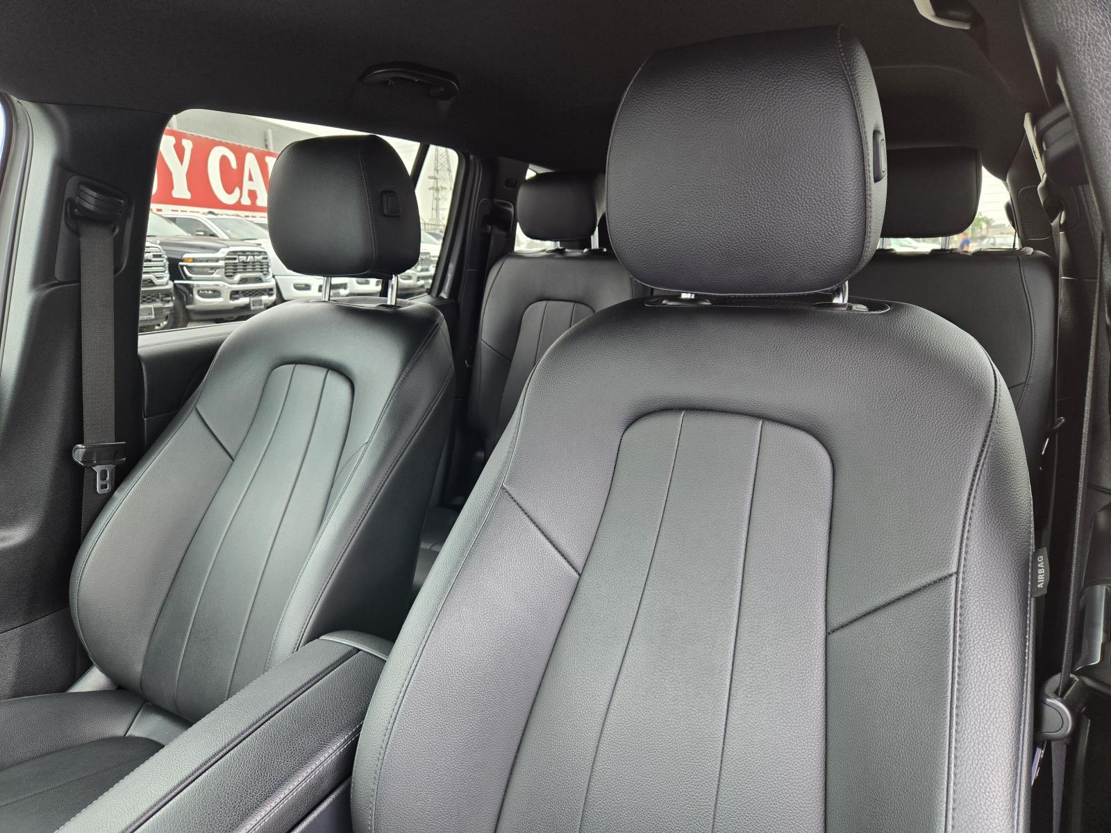 2022 Mercedes-Benz GLB Base - Photo 23