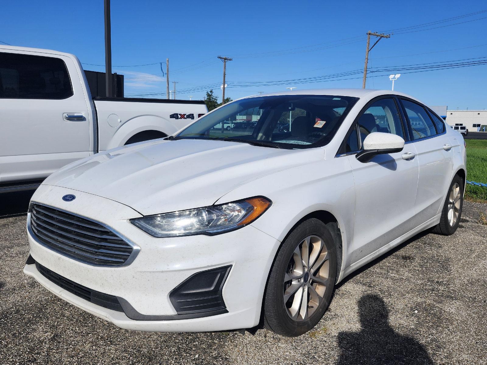 2020 Ford Fusion SE
