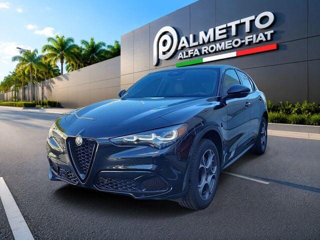 2025 Alfa Romeo Stelvio Stelvio AWD's photo