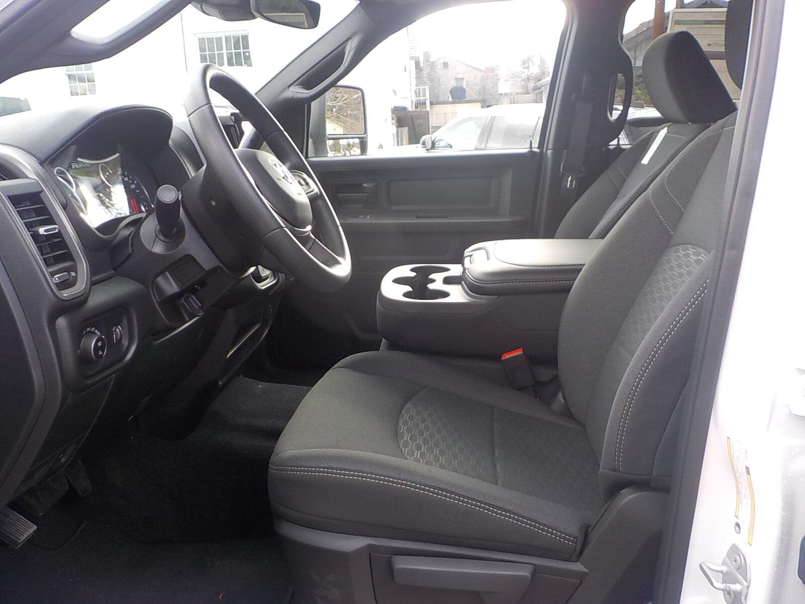 2026 RAM 2500 Tradesman - Photo 9