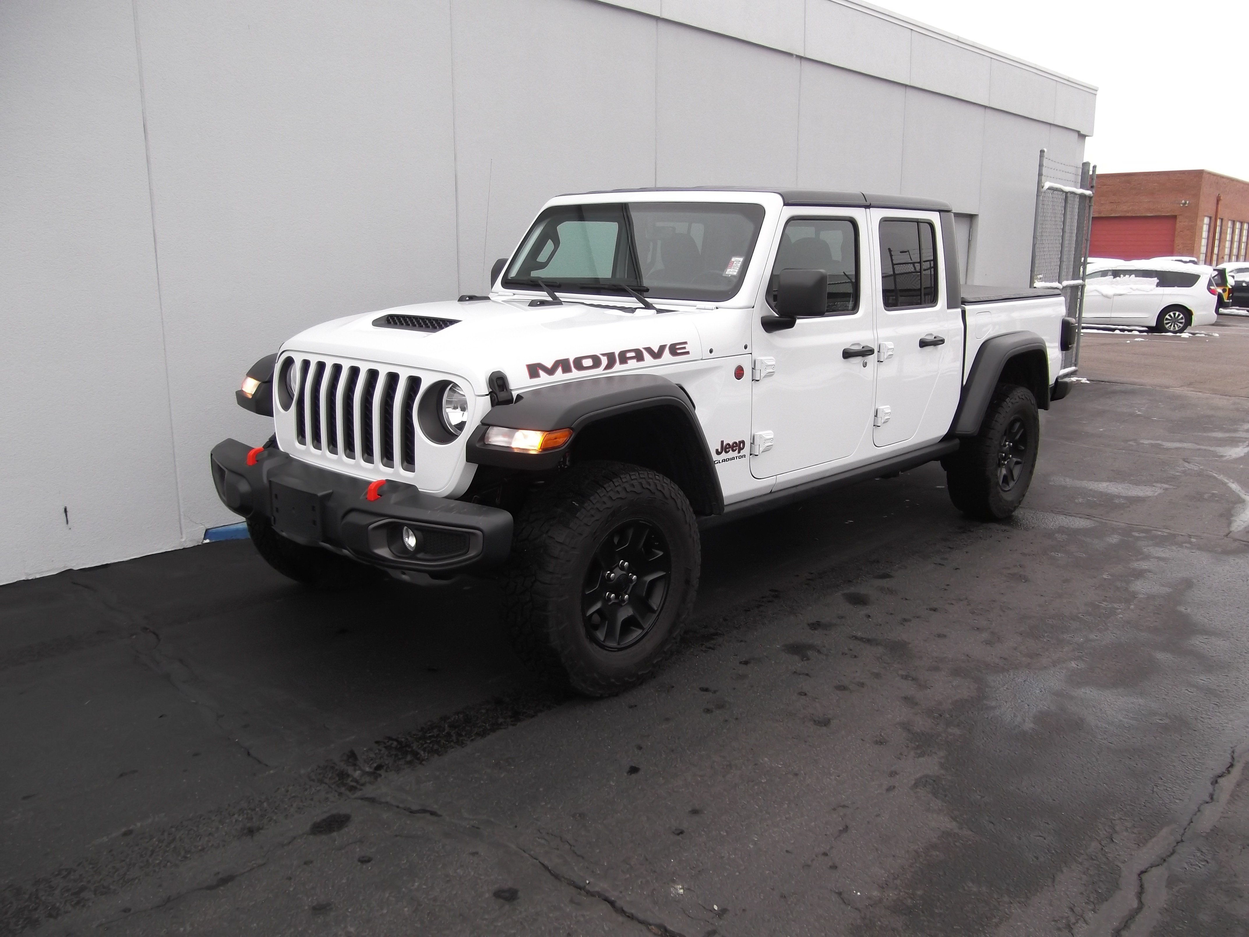 Used 2021 Jeep Gladiator Mojave with VIN 1C6JJTEG5ML519257 for sale in Kansas City