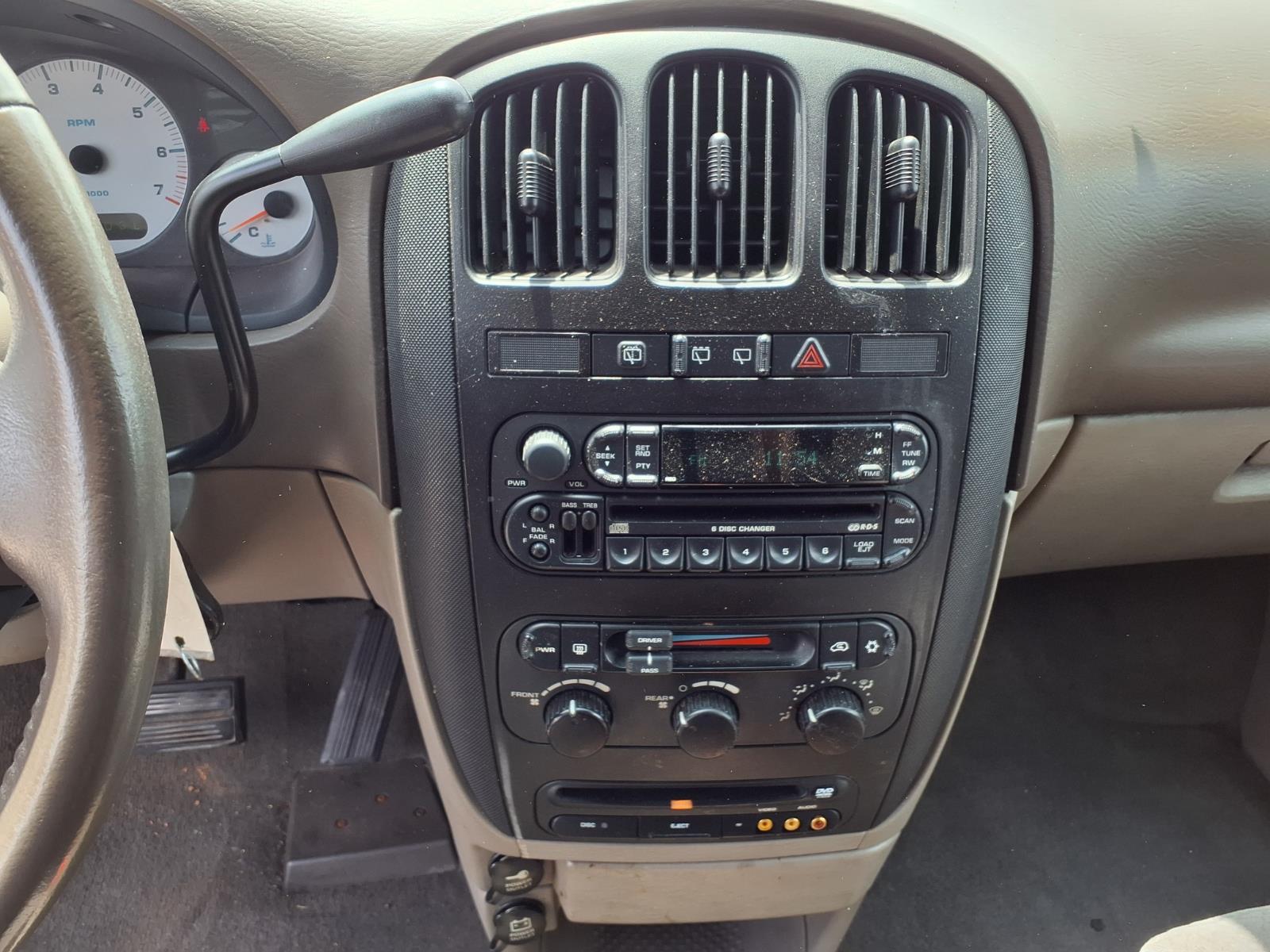 2003 Dodge Grand Caravan EX - Photo 25