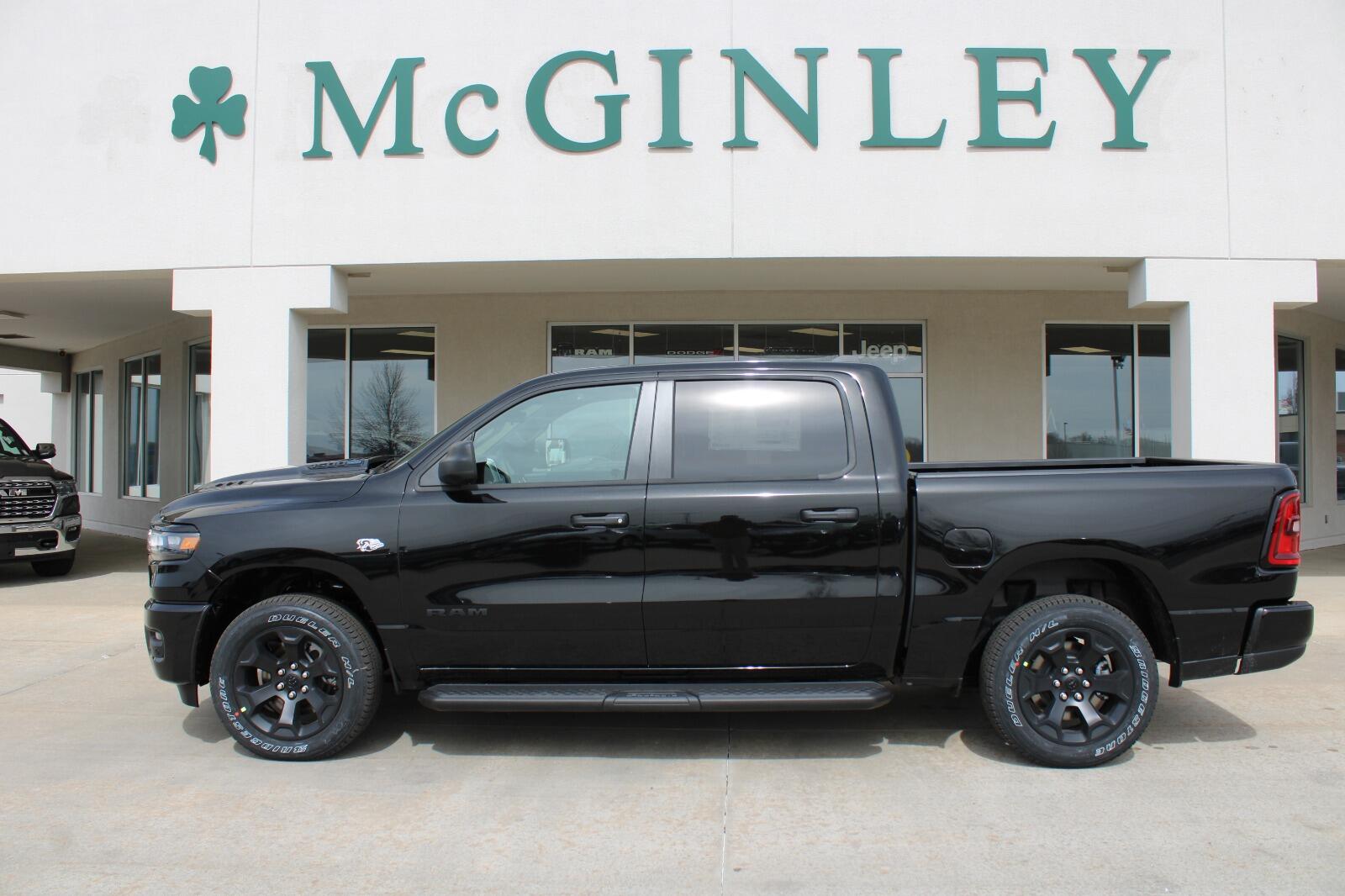 2026 RAM 1500 1500 Express Crew Cab 4x4 5'7' Box