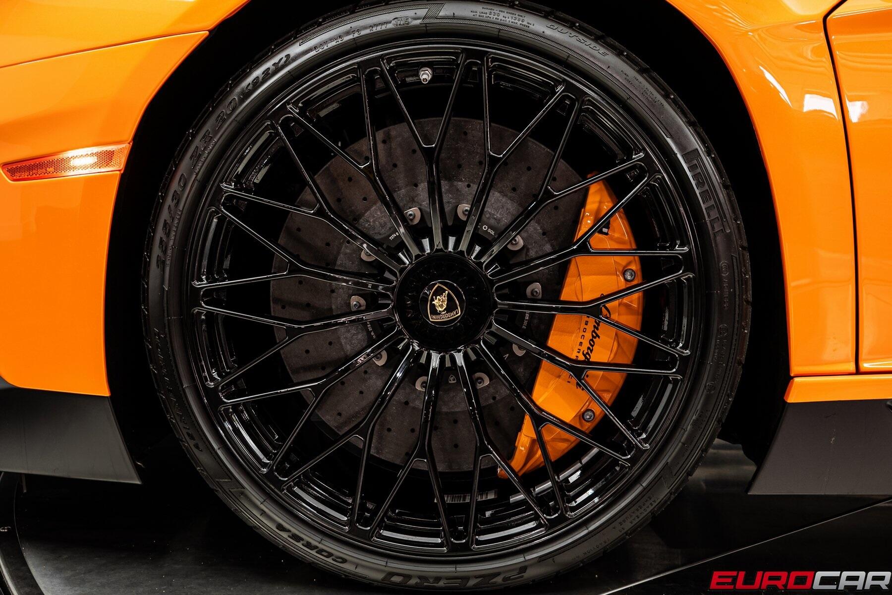 Used 2016 Lamborghini Aventador LP750-4 SuperVeloce *HUGE CARBON OPTIONS*Image 31