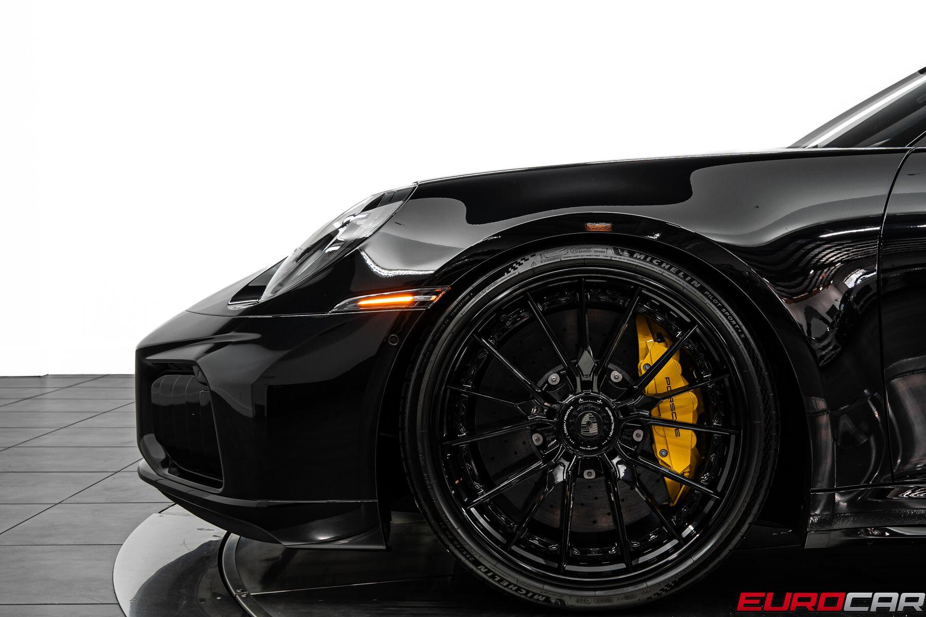 2026 Porsche 911 Turbo S *ADAPTIVE SPORT SEATS PLUS * SUNROOF*Image 14