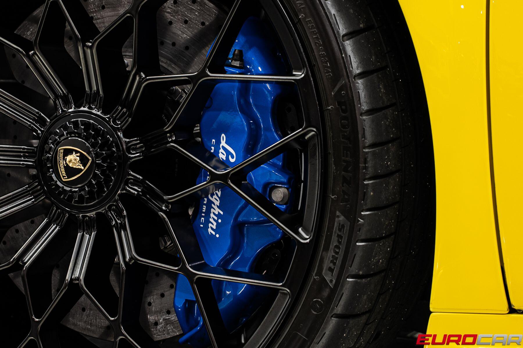 2022 Lamborghini Huracan STO *HUGE CARBON OPTIONS * FRONT LIFT*Image 27
