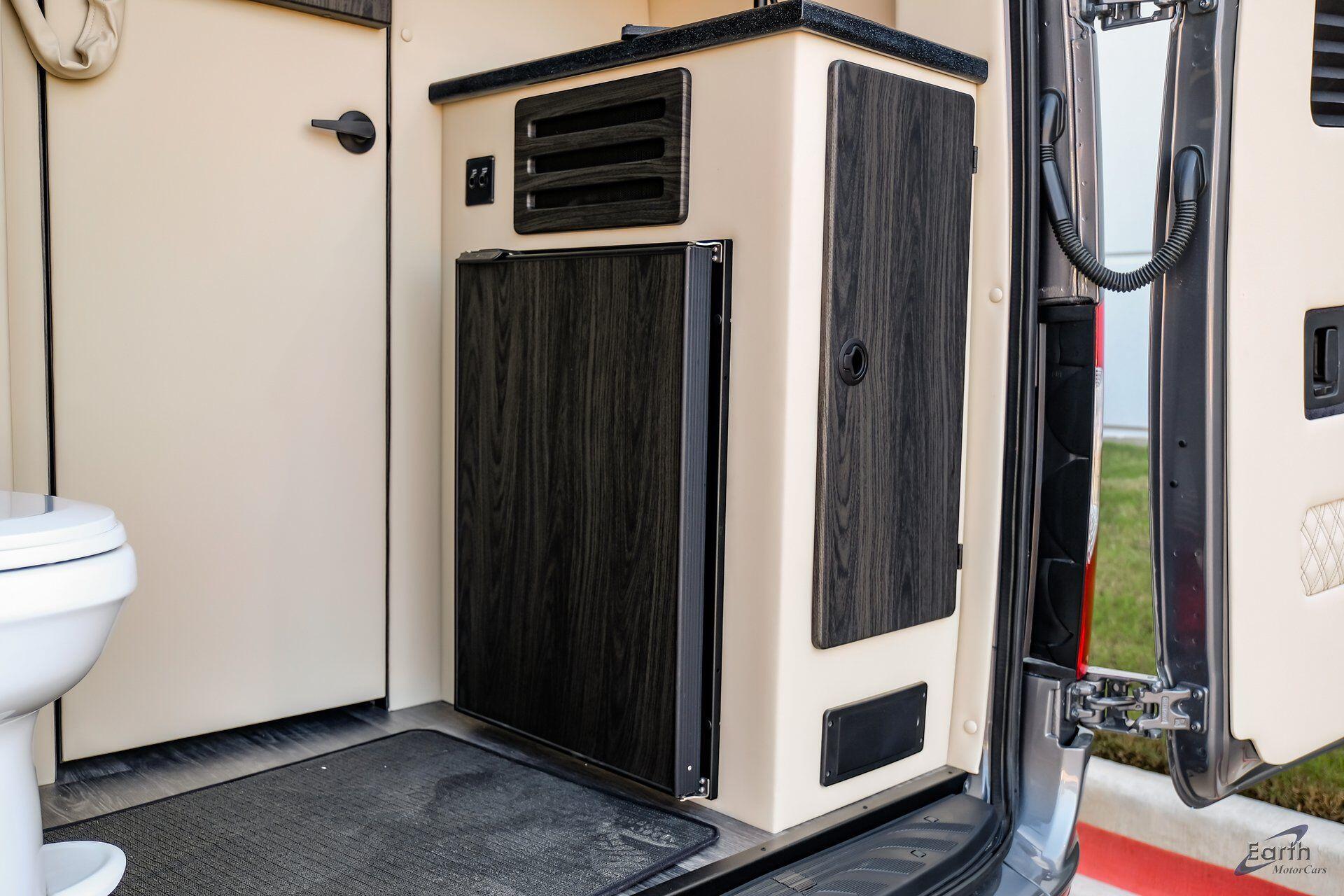 2025 Mercedes-Benz Sprinter Cargo Van Base - Photo 131