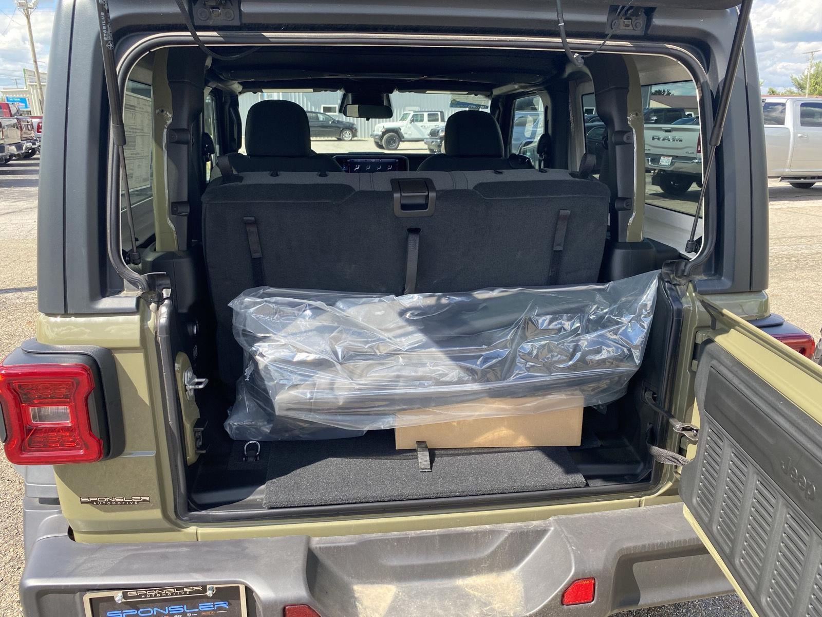 2026 Jeep Wrangler 2-Door Rubicon - Photo 23