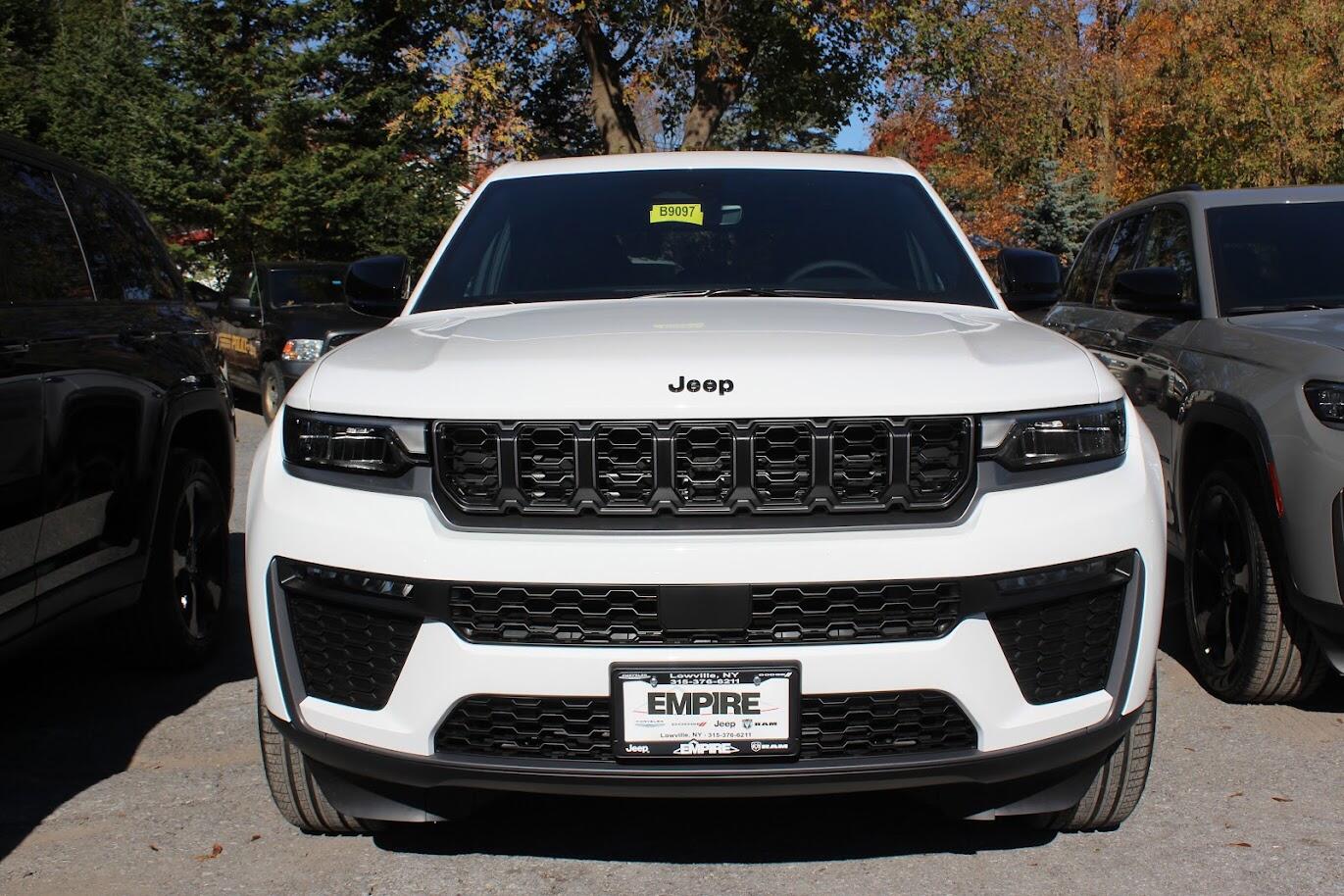 2027 Jeep Grand Cherokee Grand Cherokee Limited 4x4