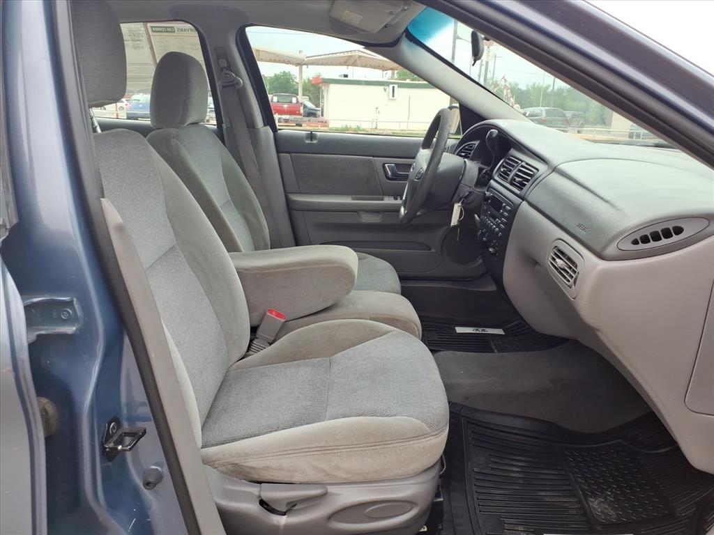 2000 Ford Taurus SES - Photo 13