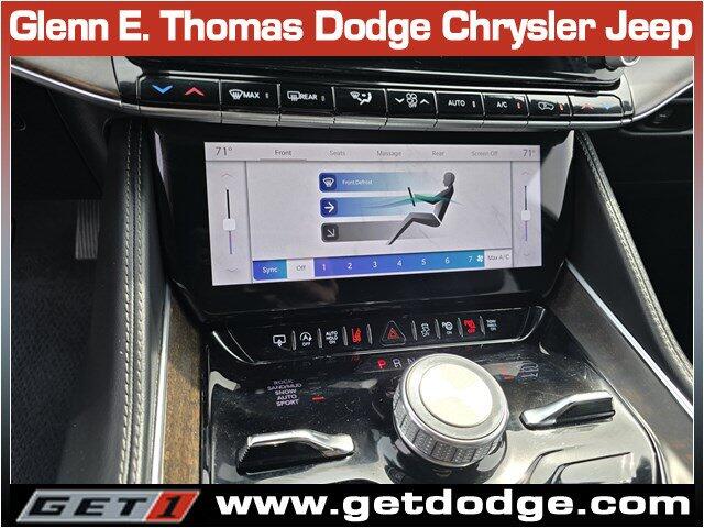 2024 Jeep Grand Wagoneer L Series I - Photo 17