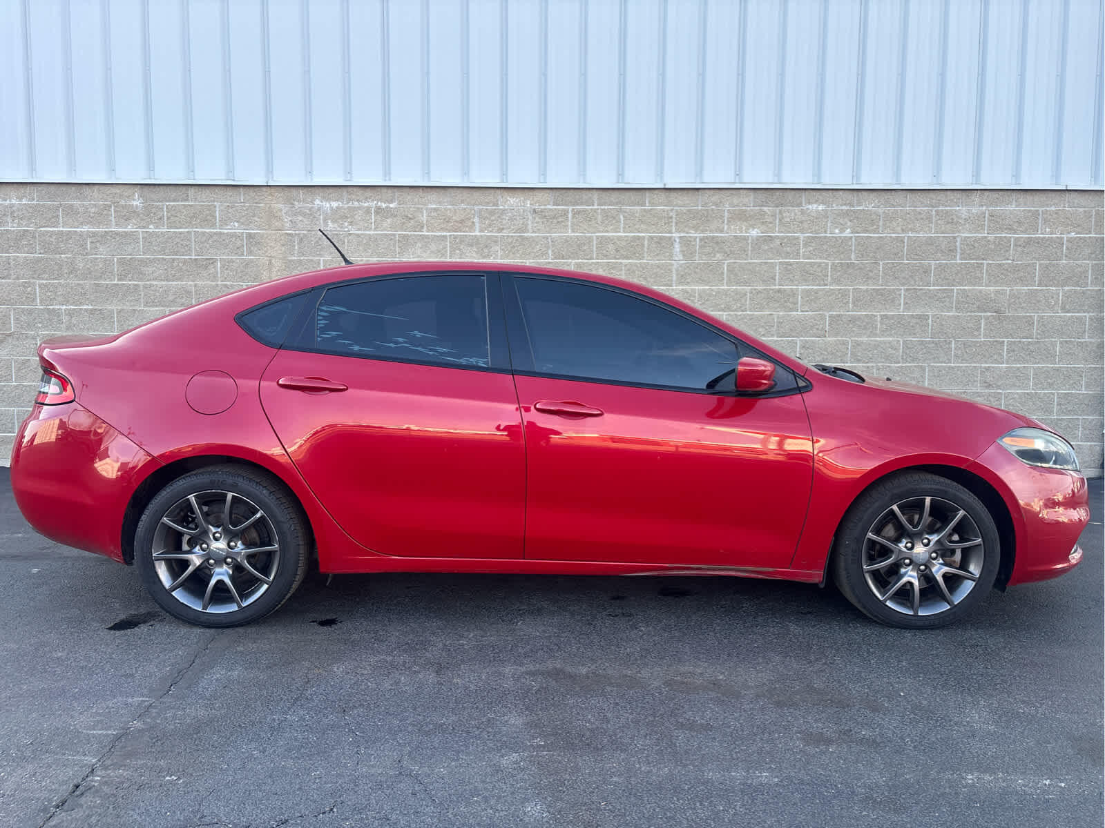 Used 2016 Dodge Dart SXT with VIN 1C3CDFBB7GD515913 for sale in Wilmington, OH