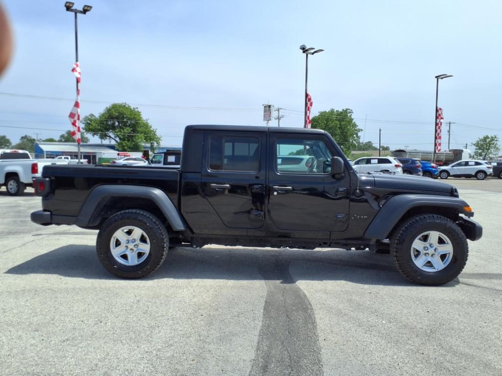 Used 2023 Jeep Gladiator Sport S with VIN 1C6HJTAGXPL534166 for sale in Burnet, TX