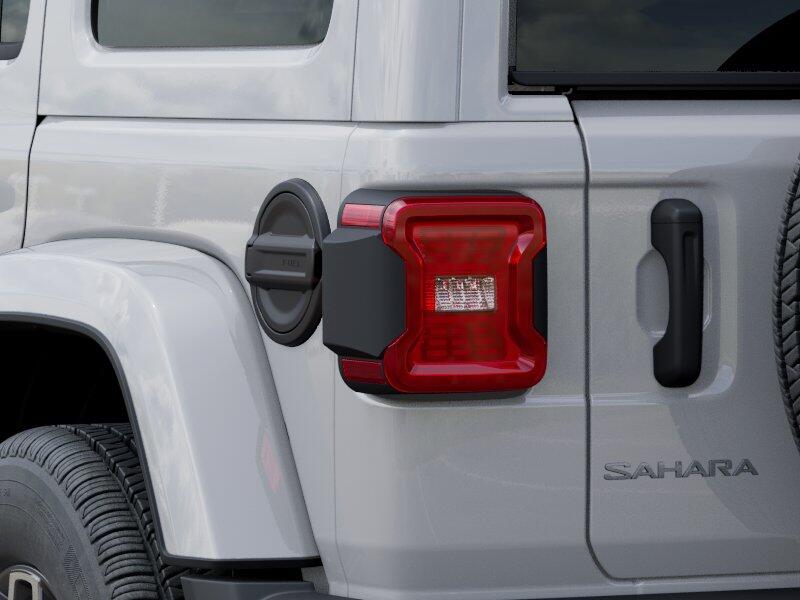 2025 Jeep Wrangler 4-Door Sahara - Photo 36