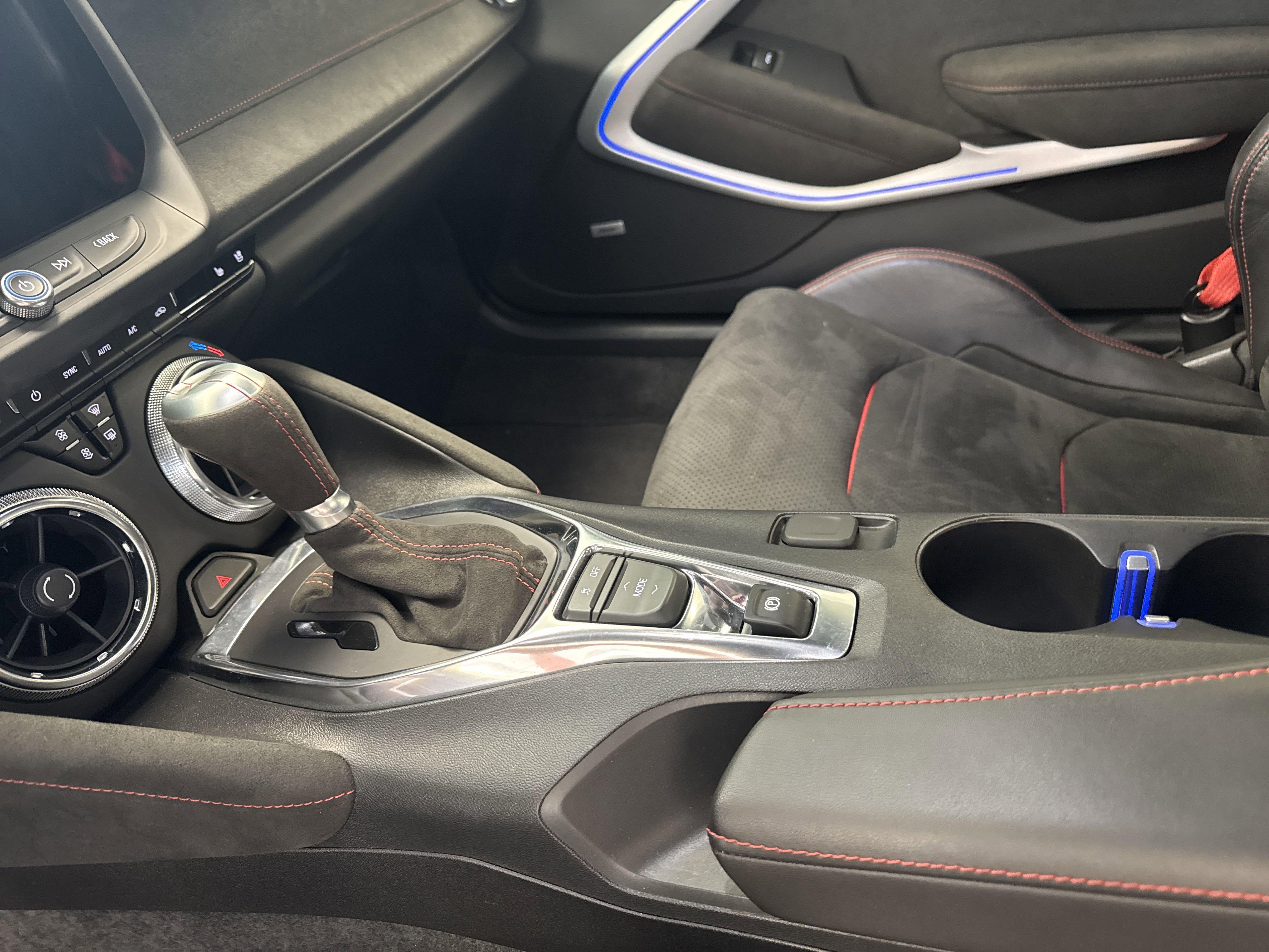 2019 Chevrolet Camaro ZL1 - Photo 16