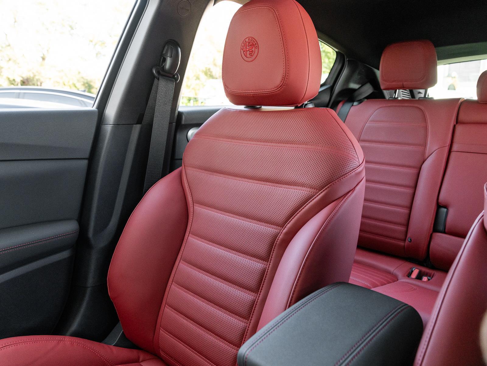 New 2026 Alfa Romeo Tonale Veloce Awd