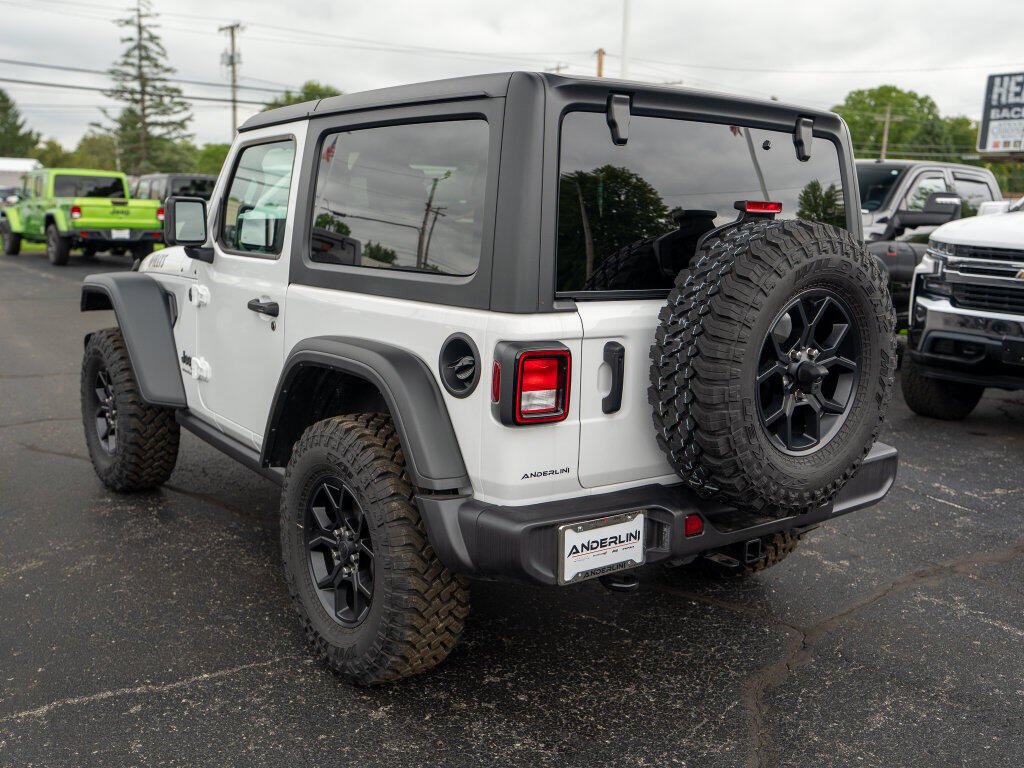 2026 Jeep Wrangler 2-Door Willys - Photo 7