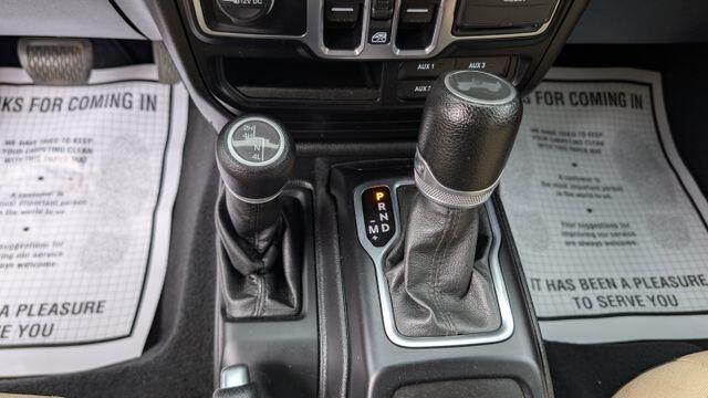 2020 Jeep Wrangler Unlimited Black and Tan - Photo 23