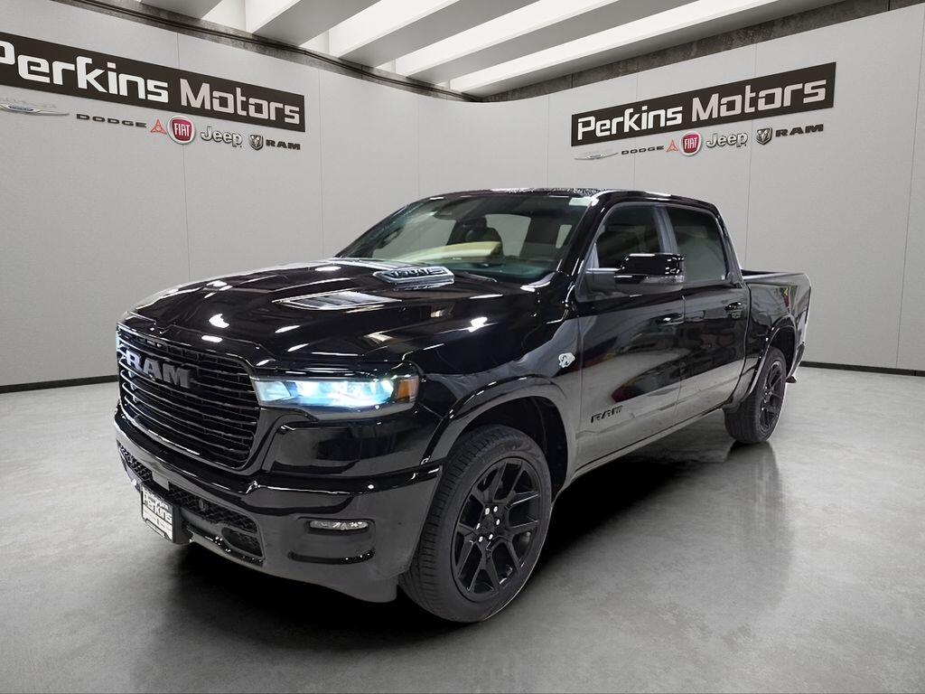 2026 RAM 1500 1500 Laramie Crew Cab 4x4 5'7' Box