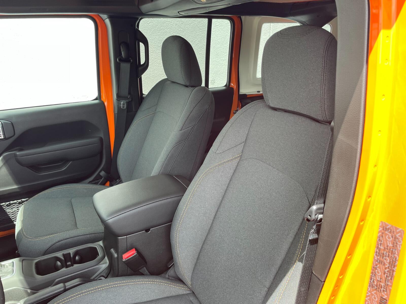 2025 Jeep Wrangler 4-Door Sport S - Photo 9