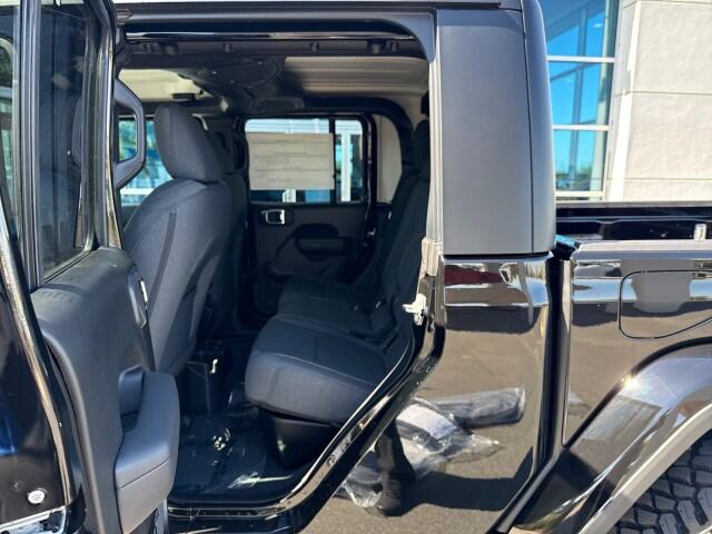 2025 Jeep Gladiator Willys - Photo 20