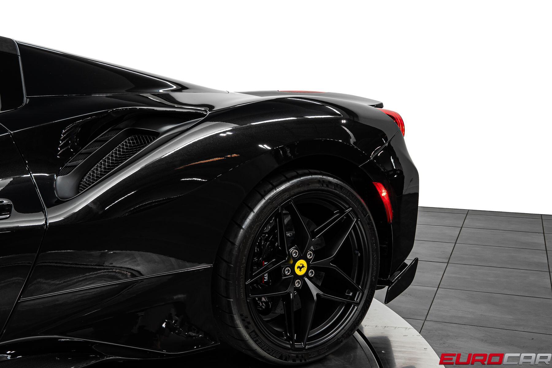 2020 Ferrari 488 Pista Spider *HUGE CARBON OPTIONS * FRONT LIFT*Image 24
