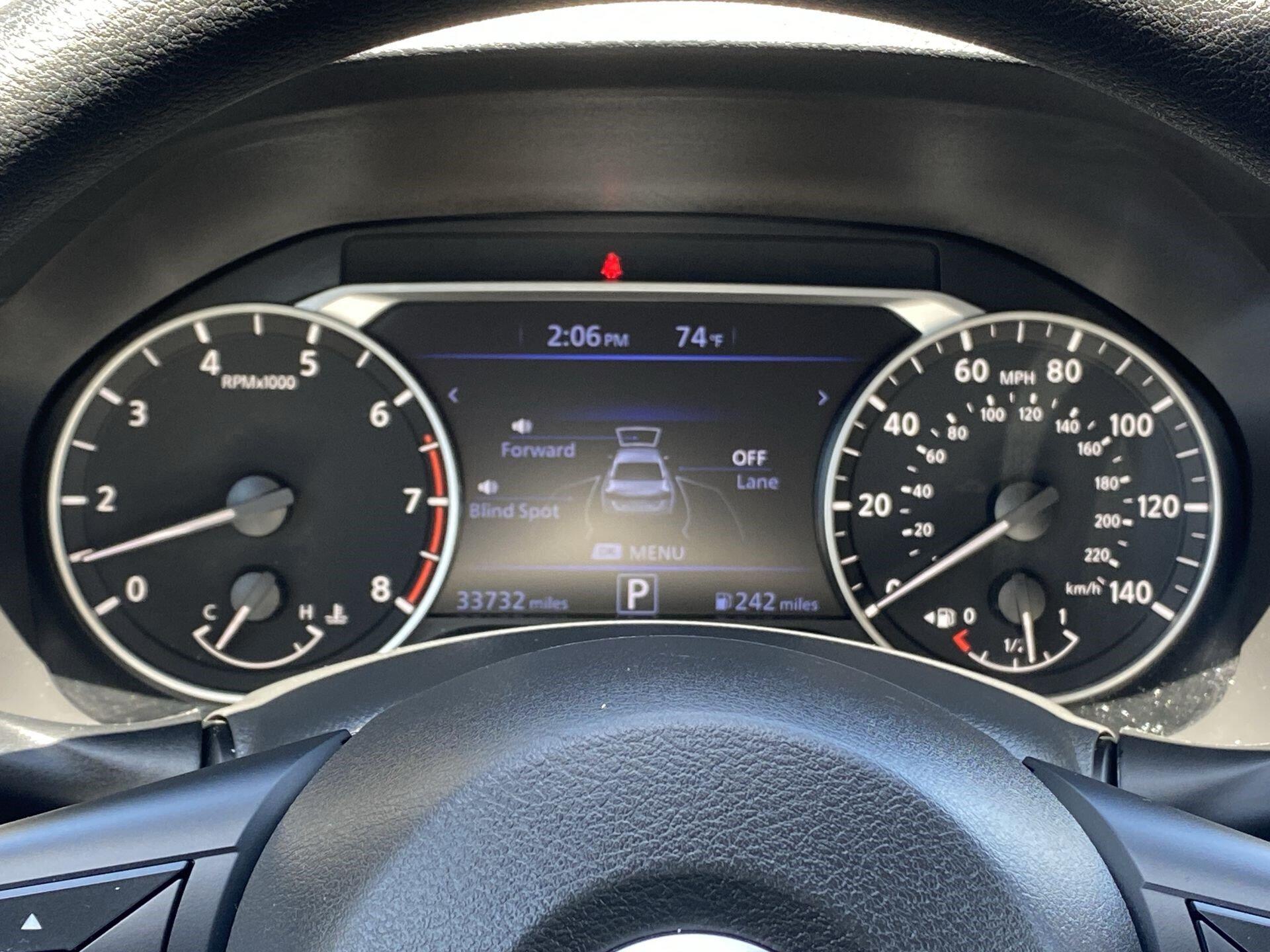 2025 Nissan Altima SV - Photo 12